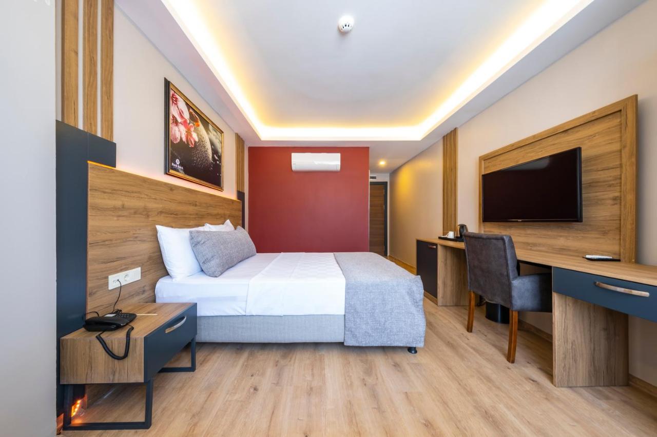 Rush Hotel Istanbul Bagian luar foto