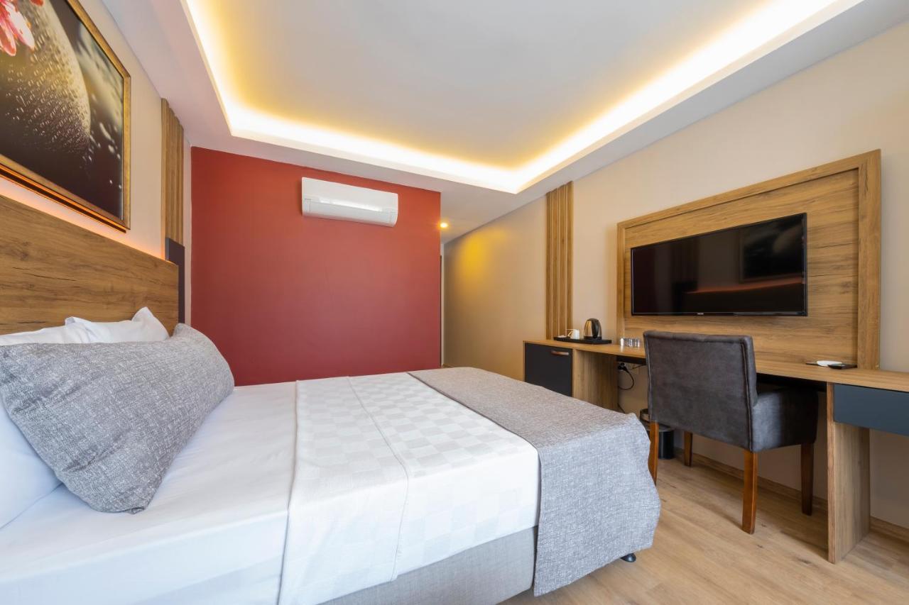 Rush Hotel Istanbul Bagian luar foto