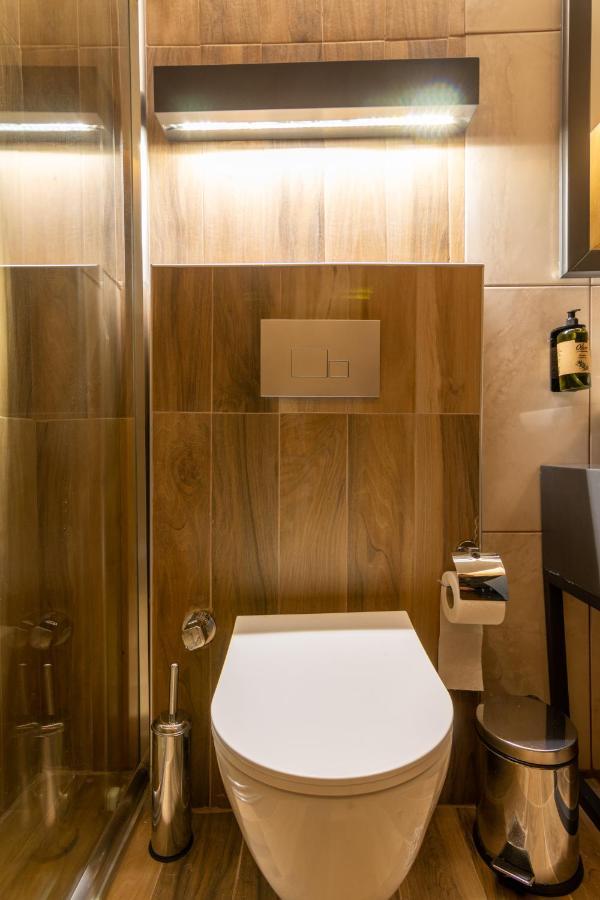 Rush Hotel Istanbul Bagian luar foto