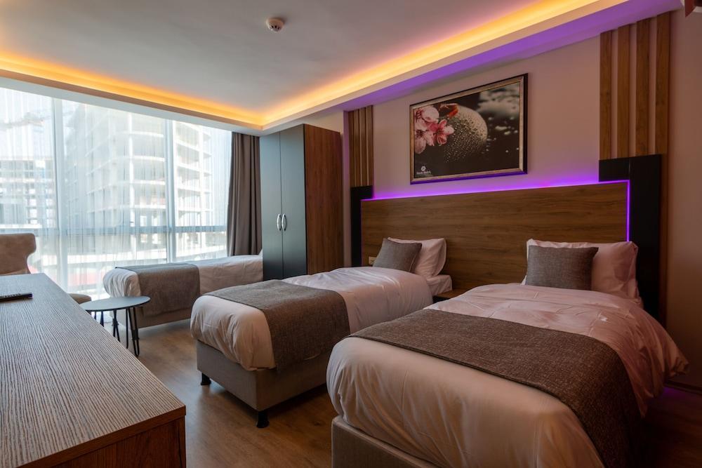Rush Hotel Istanbul Bagian luar foto