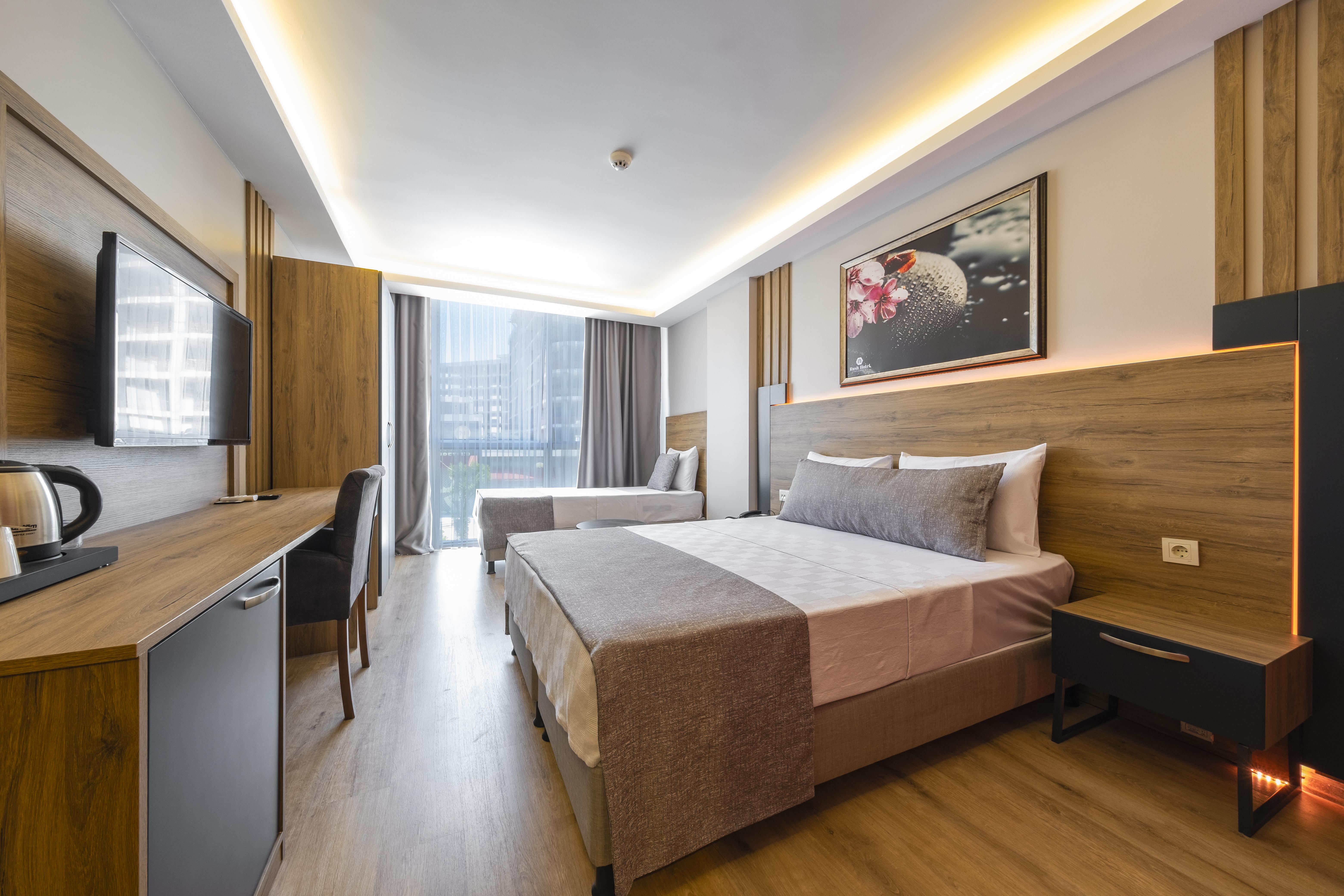 Rush Hotel Istanbul Bagian luar foto