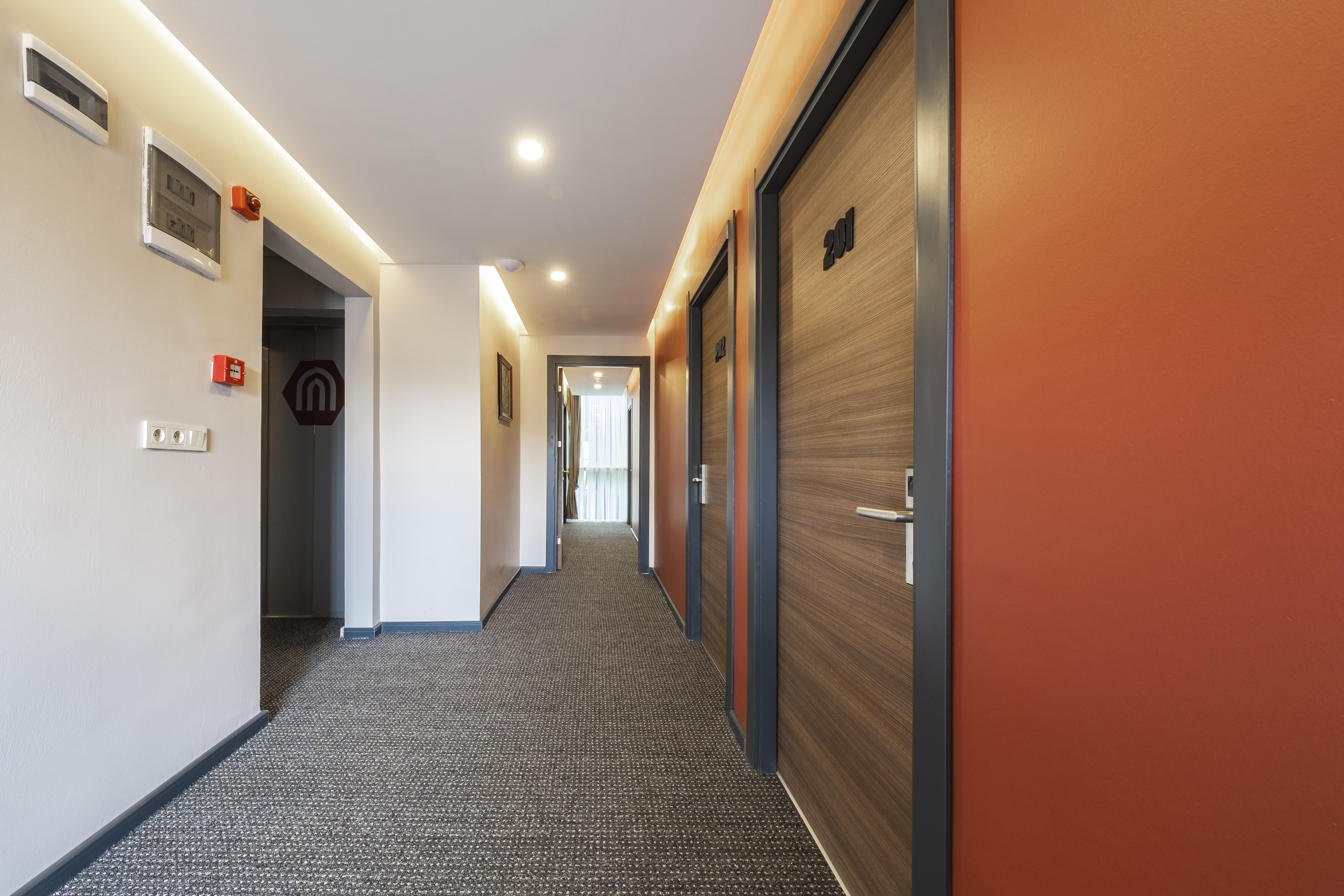 Rush Hotel Istanbul Bagian luar foto