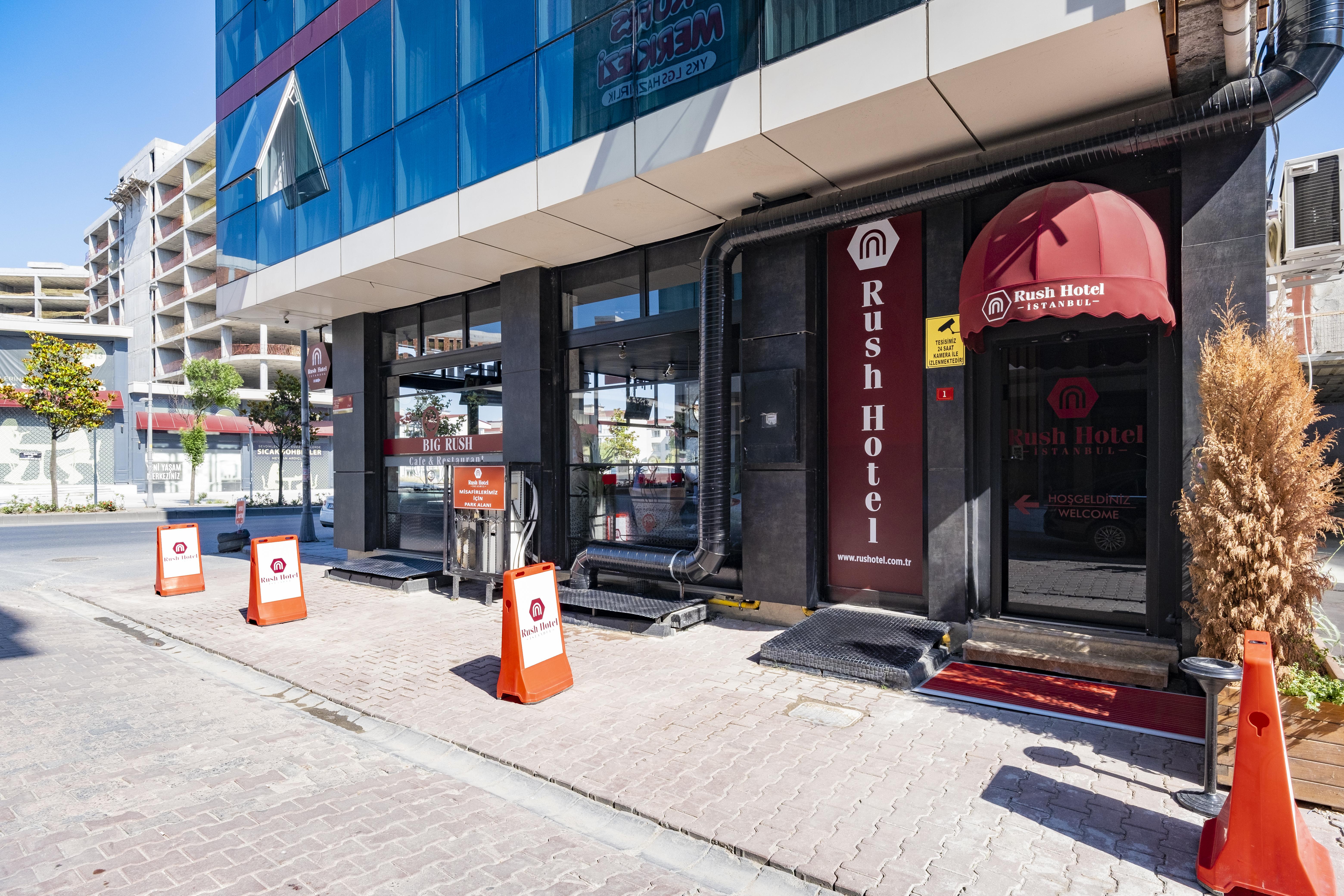 Rush Hotel Istanbul Bagian luar foto